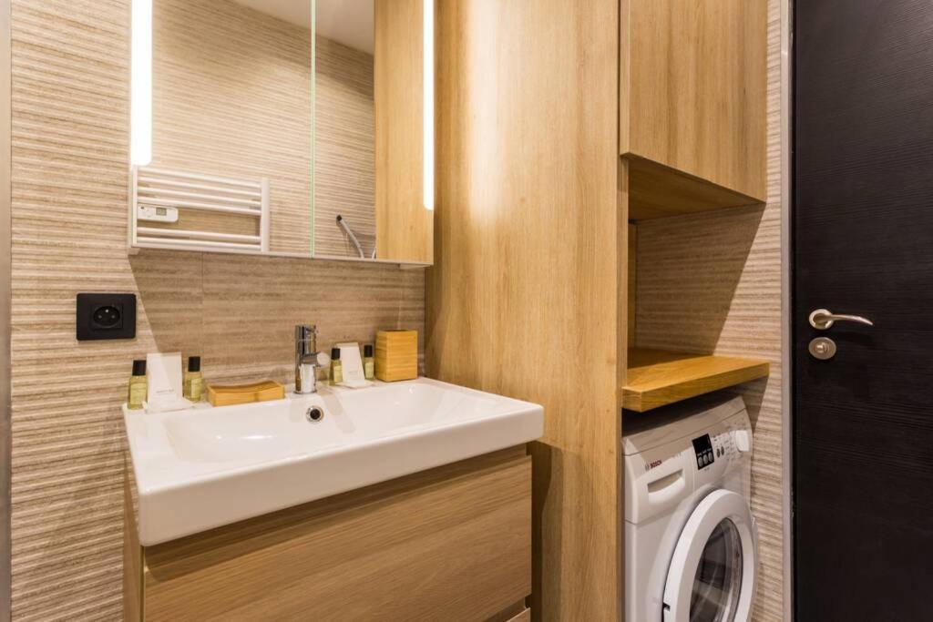 Nation-Charonne II Charming Apartment 1Br-4P パリ エクステリア 写真