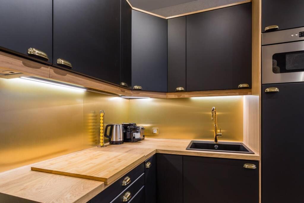 Nation-Charonne II Charming Apartment 1Br-4P パリ エクステリア 写真